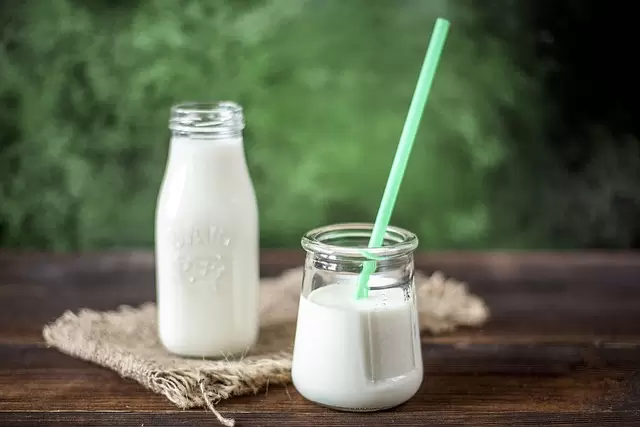 喝牛奶拉肚子的原因及缓解方法