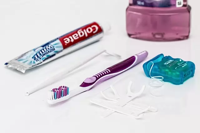 牙科, 牙膏, 牙刷